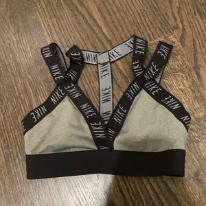 xs Indy gray and black sports bra (no pads)